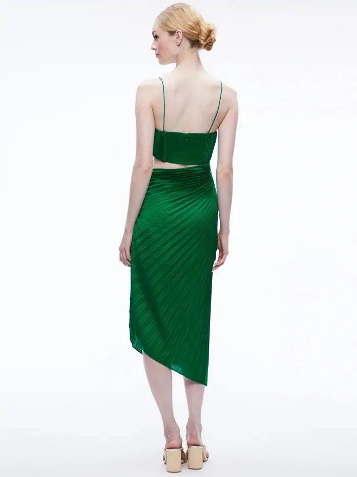 stylestalker floral asymmetrical dress ASYMMETRIC GATHERED EMBELLISHED wearing a size S.Style butterfly-applique Color:As Photo (White) Aislinn Asymmetrical Metallic Midi
